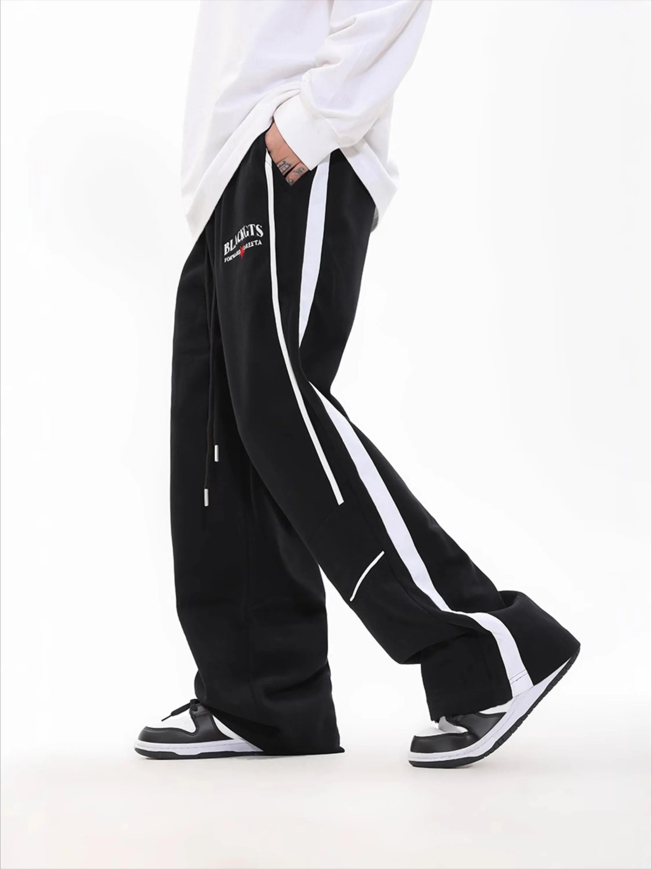 Contrast Color Loose Sweatpants