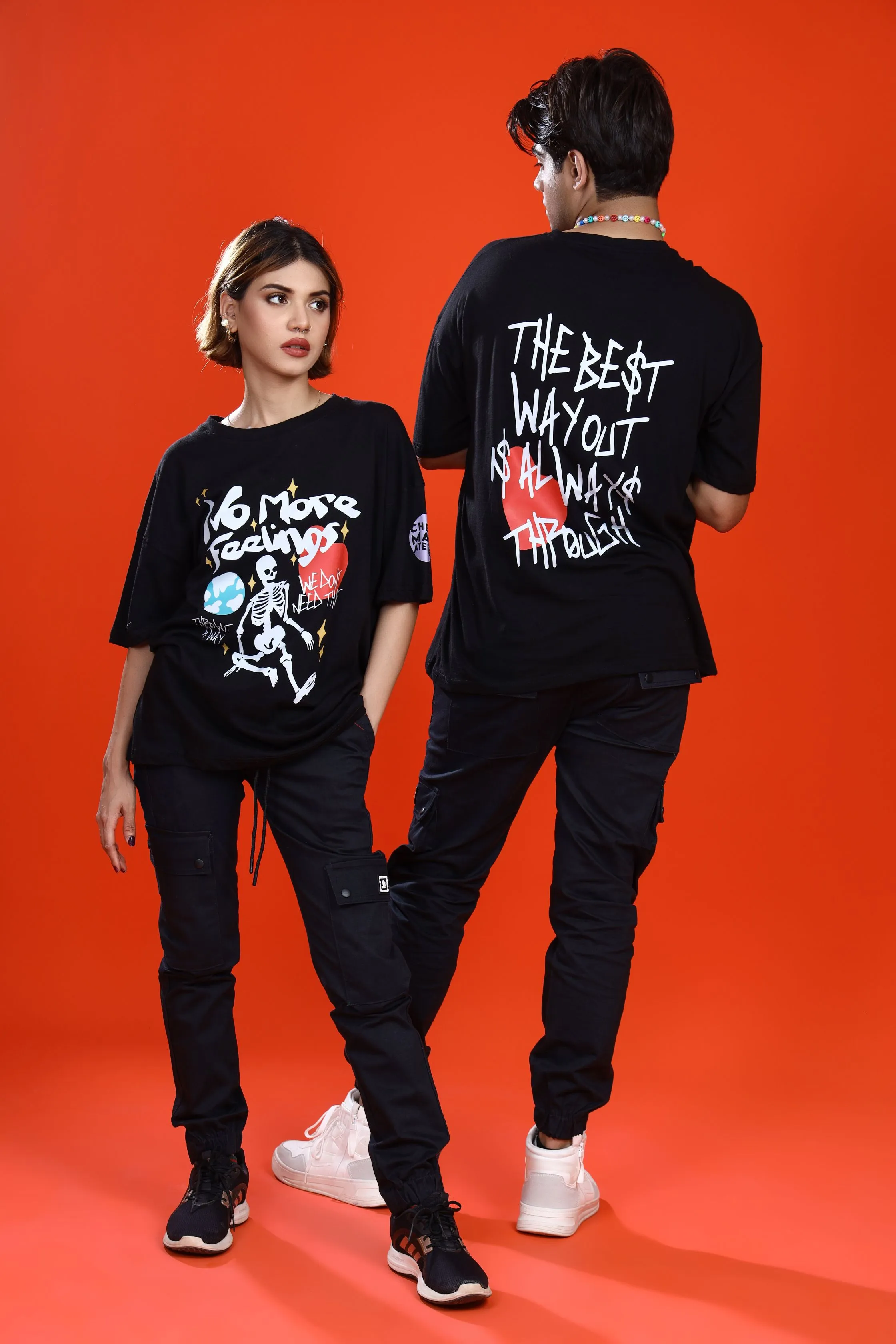 FEELINGS OVERSIZED T-SHIRT